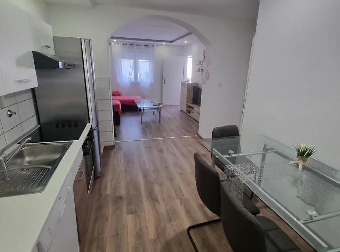 Manuela Apartman Sibenik