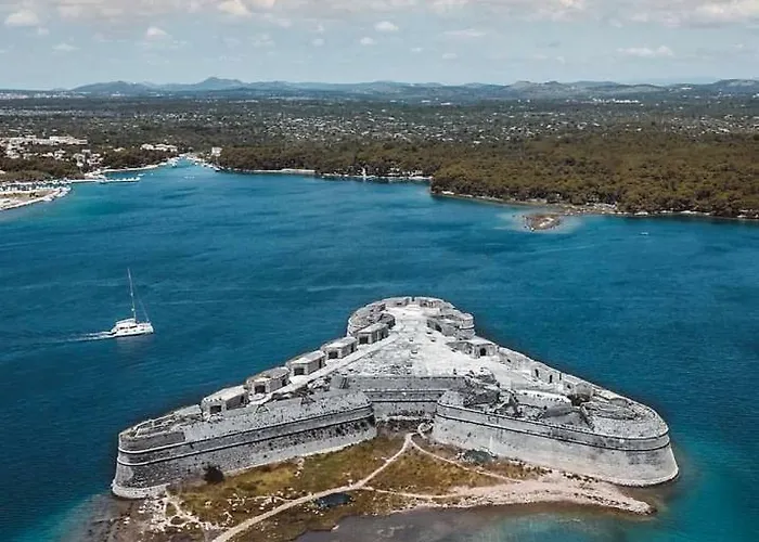 アパート Manuela シベニク